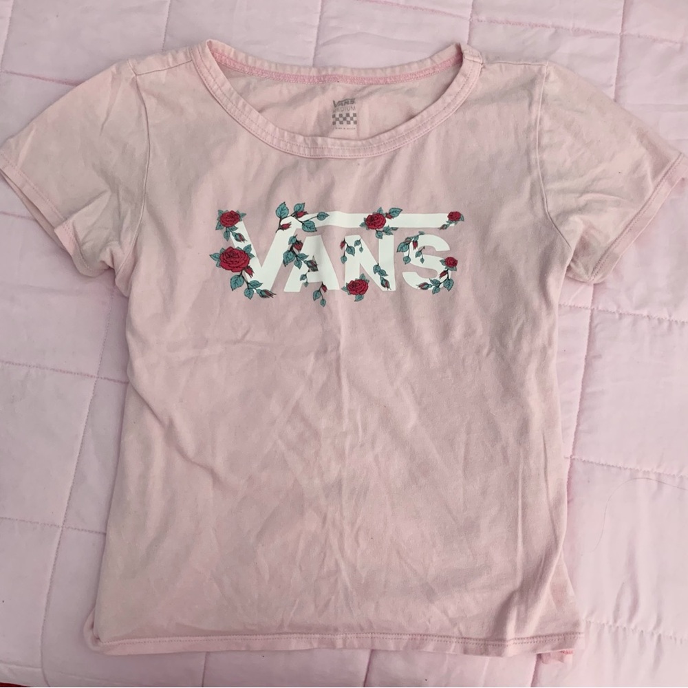 Pink vans tee with roses